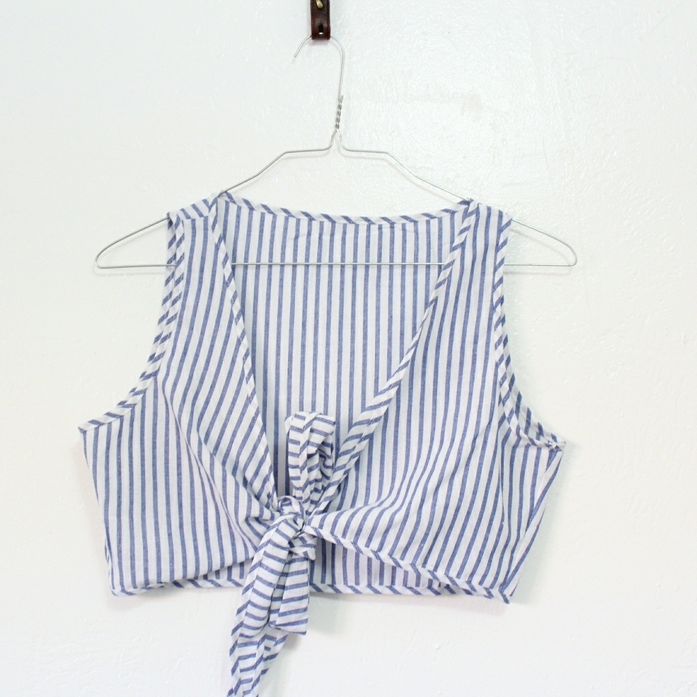 Fall in Line Striped Short Set - Picture 4 of 4